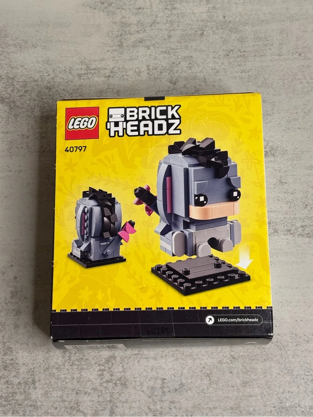 Lego Disney Winnie the Pooh Brickheadz Eeyore Set (#40797)